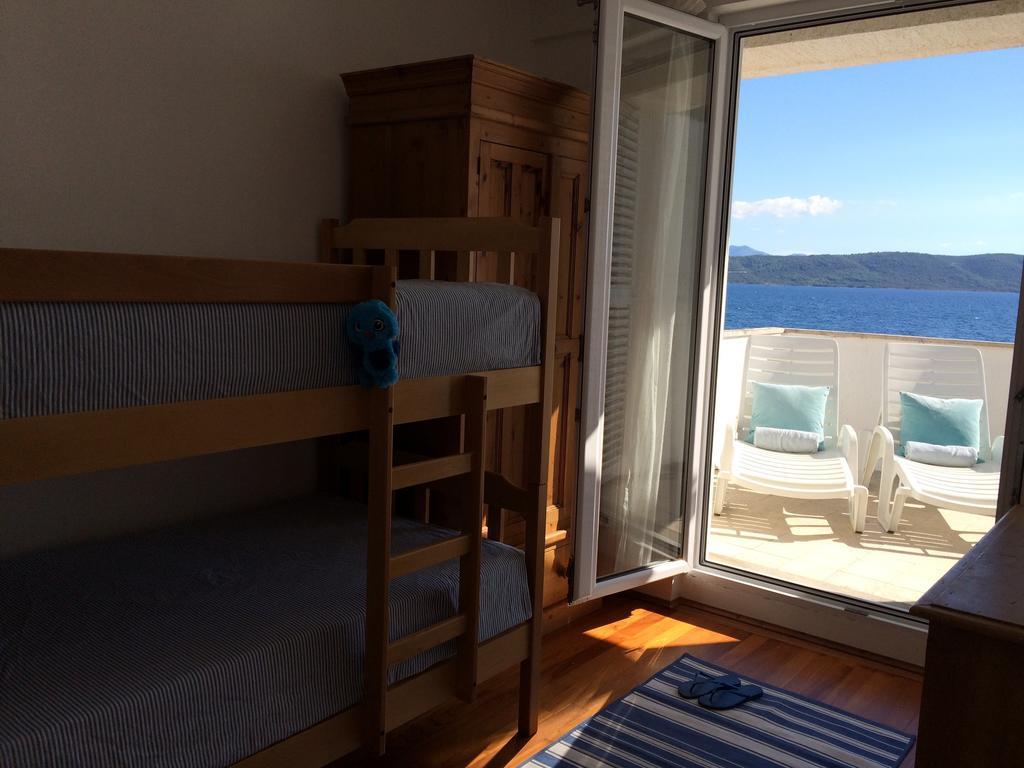 Holiday Home Mala Duba Živogošće 部屋 写真