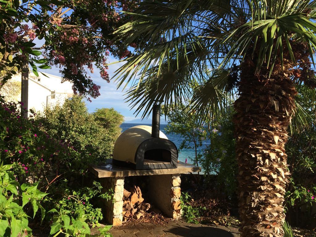 Holiday Home Mala Duba Živogošće 部屋 写真