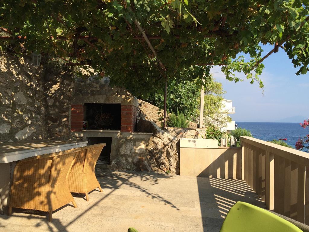 Holiday Home Mala Duba Živogošće 部屋 写真