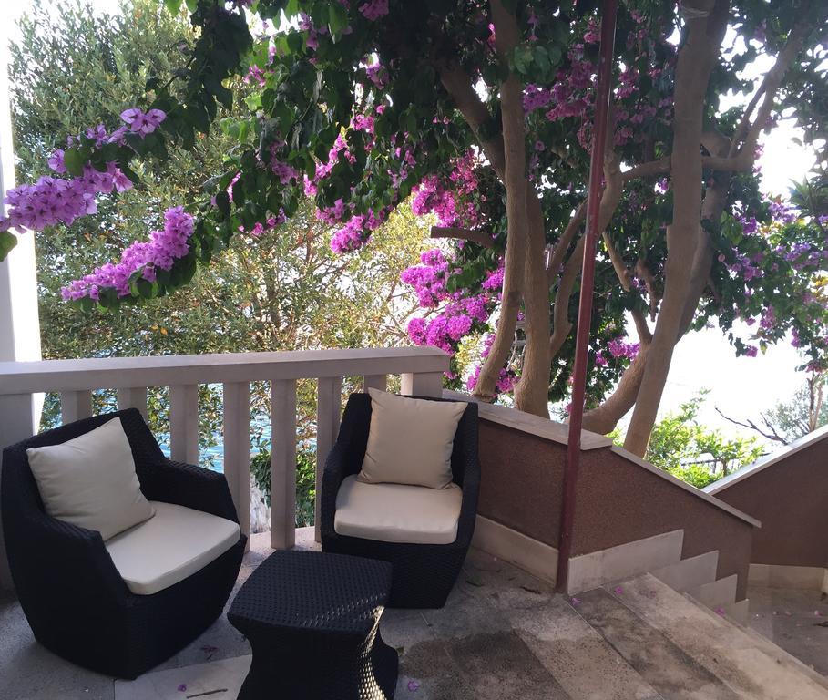 Holiday Home Mala Duba Živogošće 部屋 写真